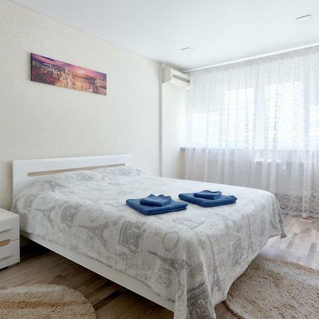 088 Apartment Near Airport Zhulyan Kyiv Eksteriør billede